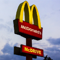 美国麦当劳总部 为美国快餐连锁巨头提供考勤管理解决方案;章鱼通解决方案